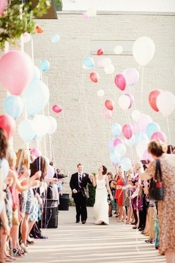 balloon-wedding-send-off